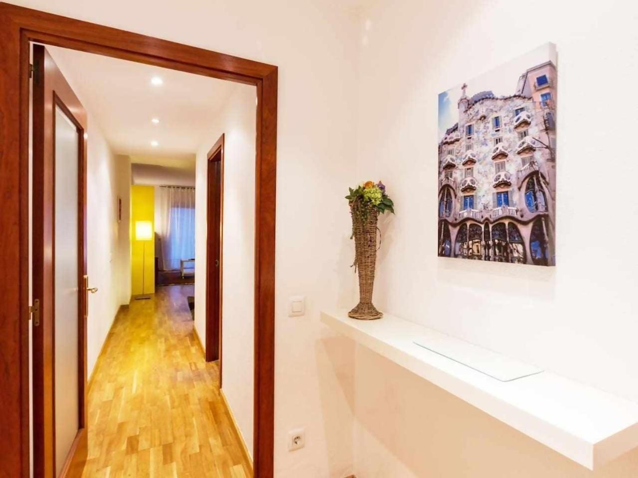 Comfortable 4 Rooms 2Bath W Balcony Barcellona Esterno foto